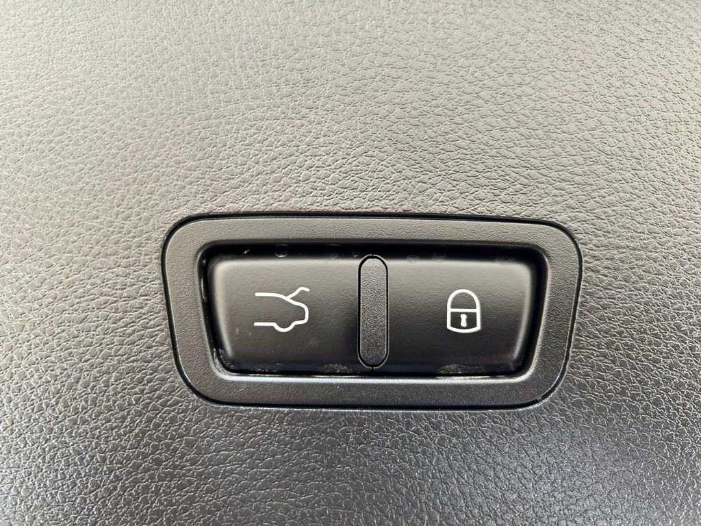 New 2024 Alfa Romeo Tonale Veloce w/ Active Assist Package image 7