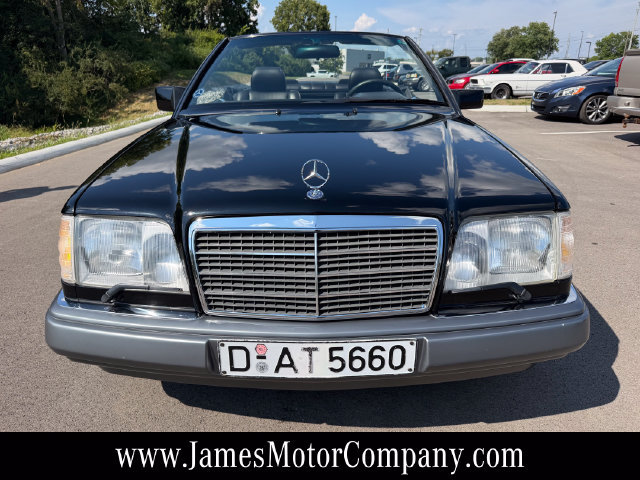 Used 1995 Mercedes-Benz E 320 Convertible image 24