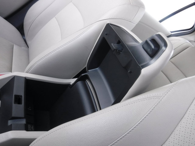 Used 2017 Honda Accord EX-L image 18