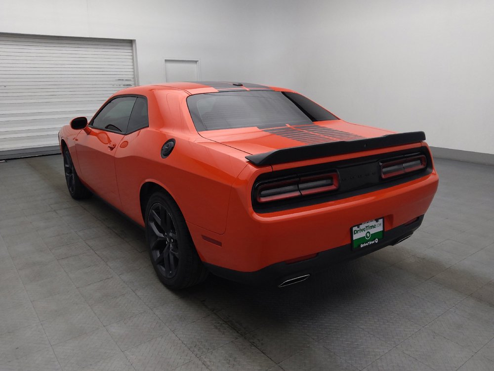 Used 2022 Dodge Challenger SXT w/ Blacktop Package RWD image 5