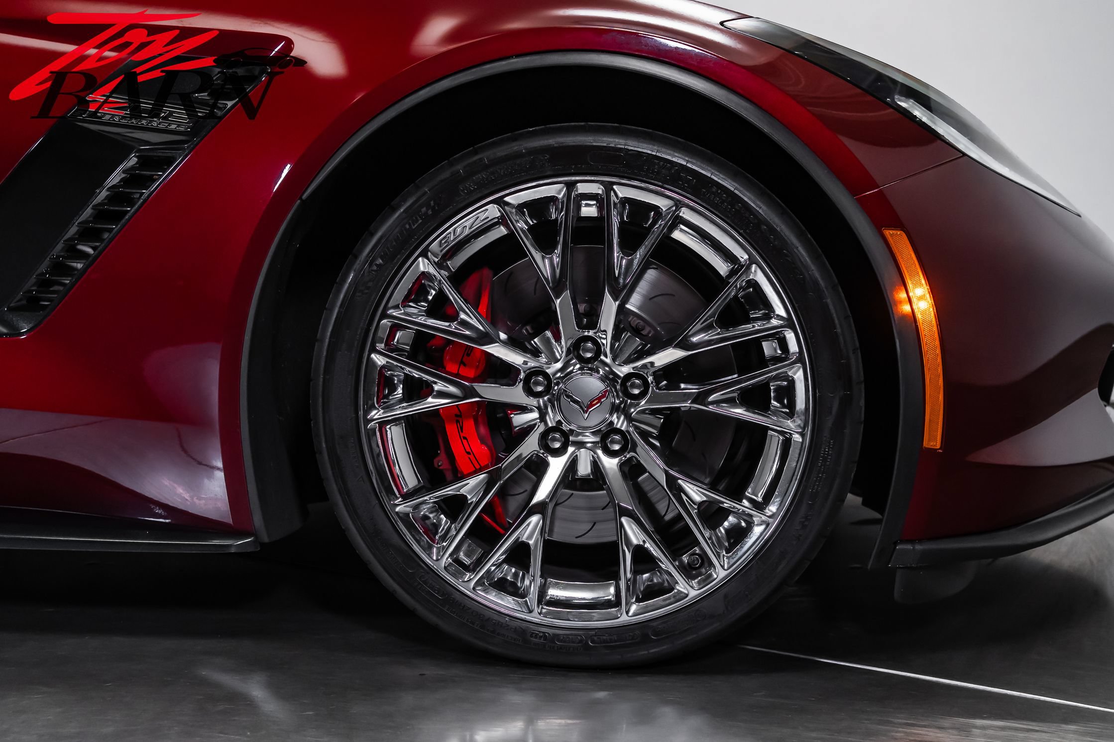 Used 2017 Chevrolet Corvette Z06 w/ Battery Protection Package RWD image 21