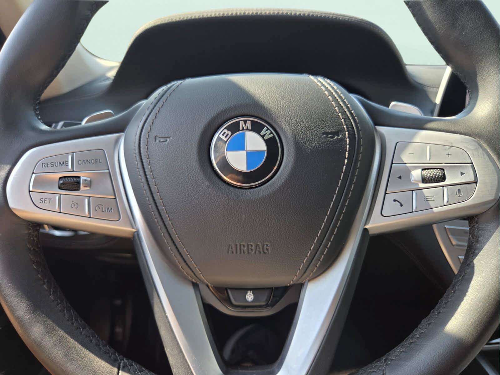 Used 2022 BMW 750i xDrive AWD/4WD image 33
