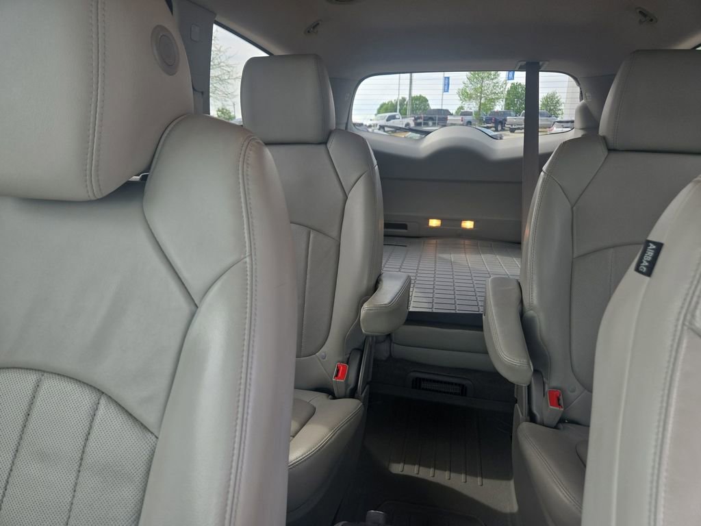 Used 2015 Buick Enclave Premium w/ Trailering Package image 28