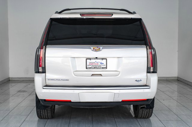 Used 2015 Cadillac Escalade Premium AWD/4WD image 7