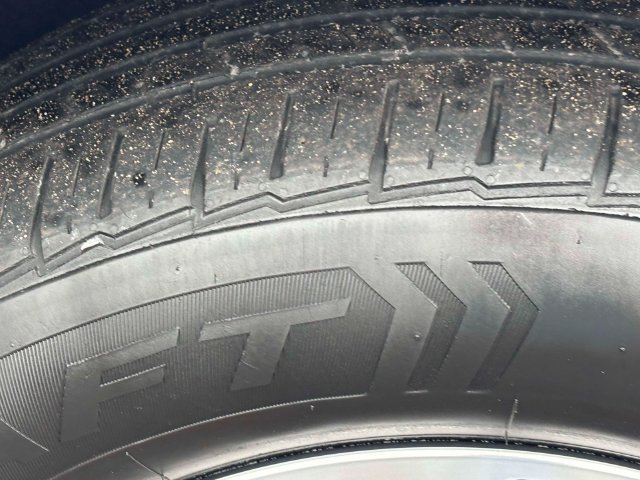 Used 2023 Chrysler Pacifica Touring-L FWD image 35