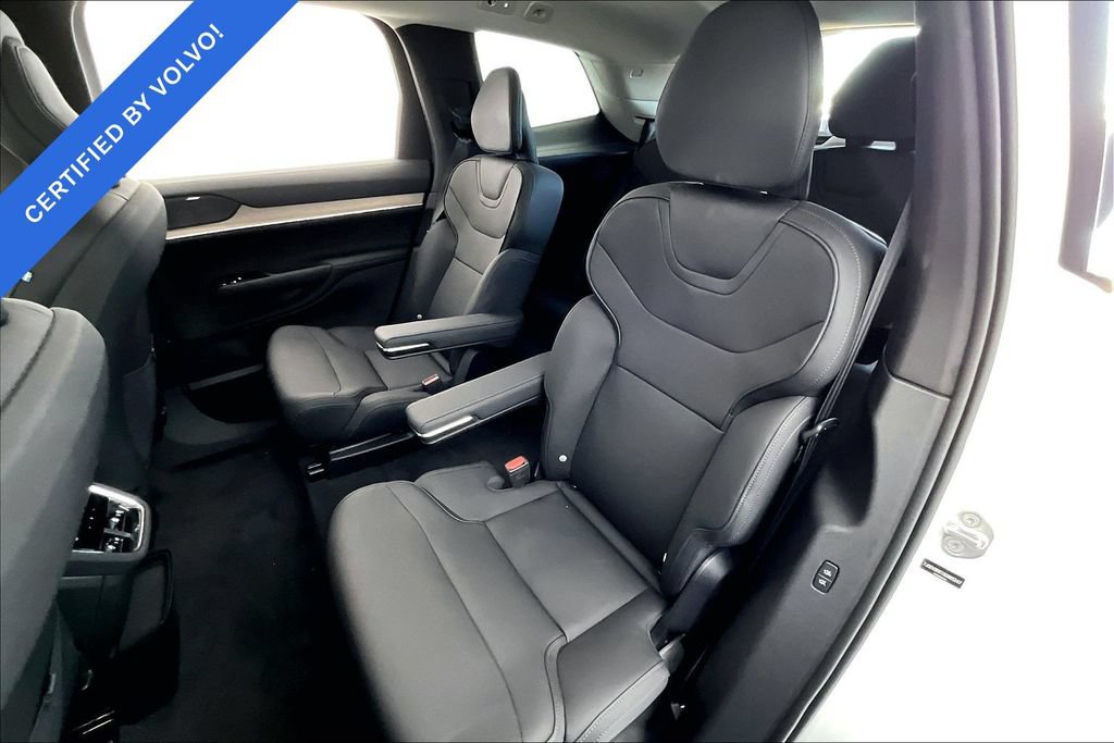 Used 2025 Volvo EX90 Plus AWD/4WD image 31