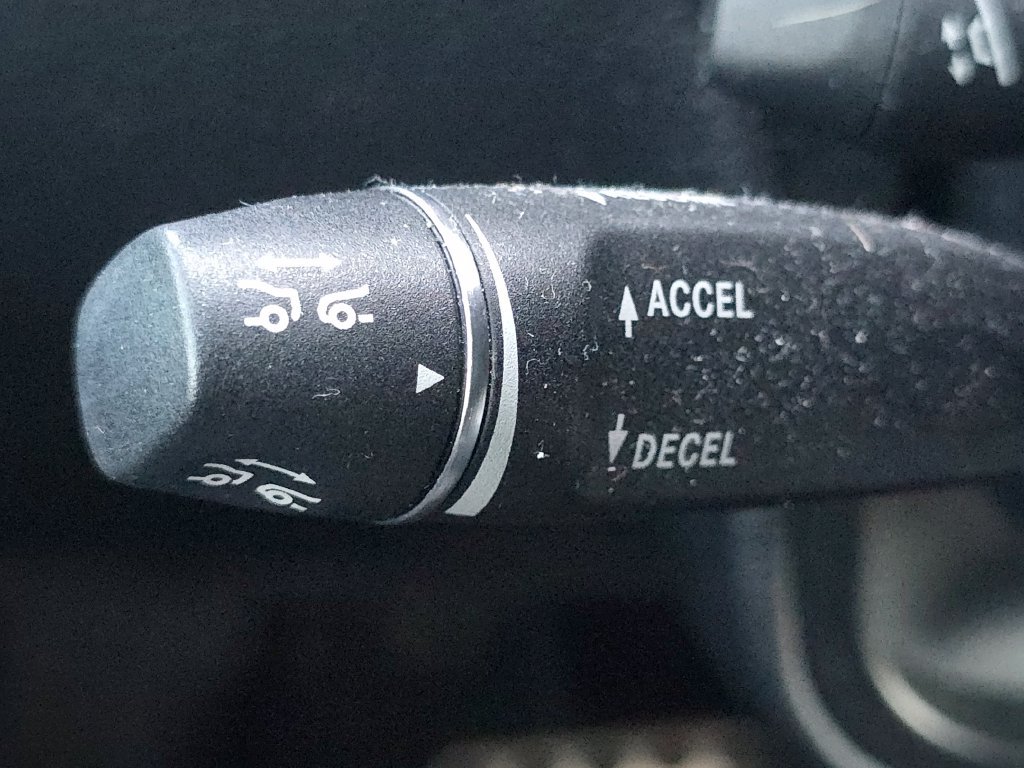 Certified 2018 Mercedes-Benz G 63 AMG 4MATIC image 32