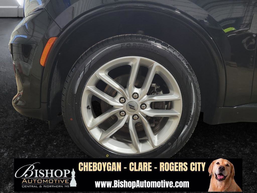 Used 2023 Dodge Durango GT image 25