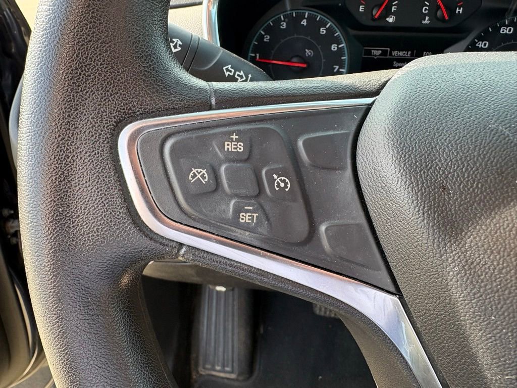 Used 2018 Chevrolet Equinox LS FWD image 12