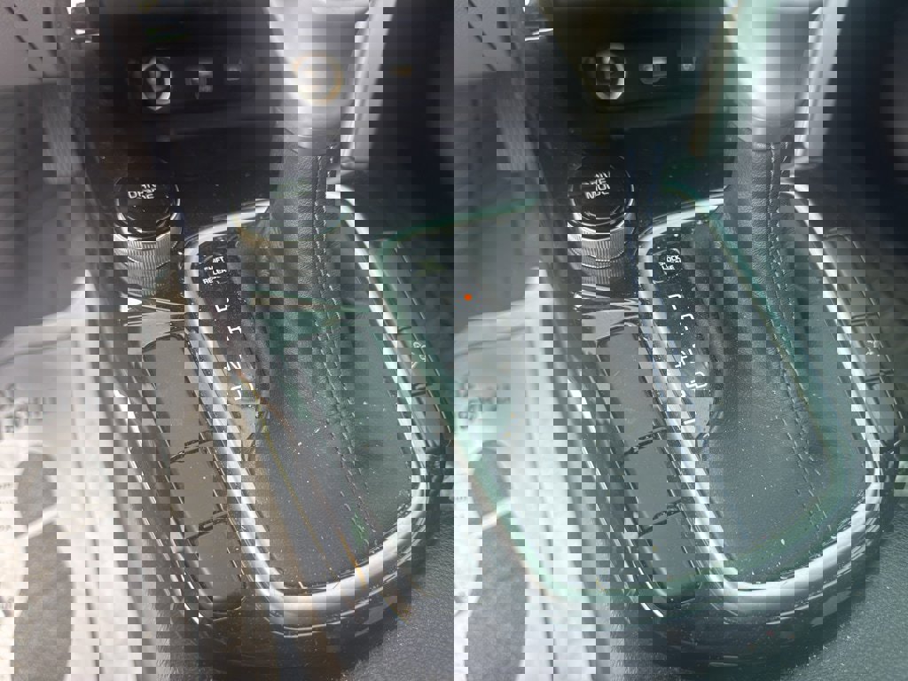 Used 2022 Kia Seltos S image 21