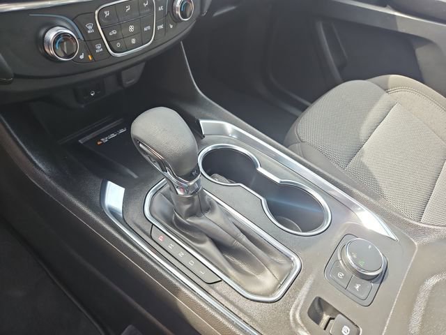 Used 2023 Chevrolet Traverse LT image 24