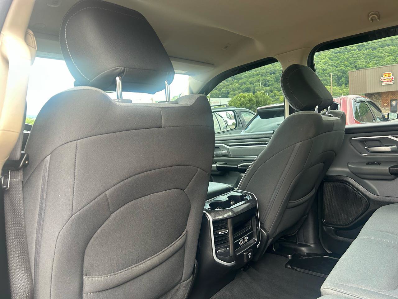 Used 2020 RAM 1500 Big Horn AWD/4WD image 37