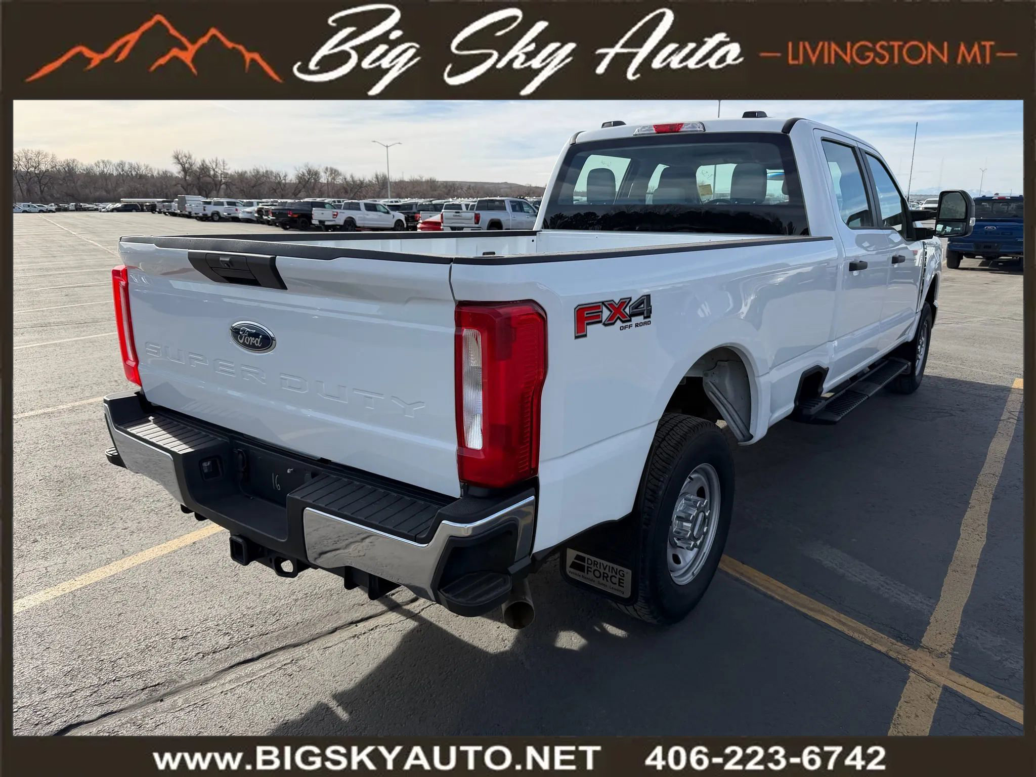 Used 2024 Ford F250 XL w/ XL Chrome Package image 7
