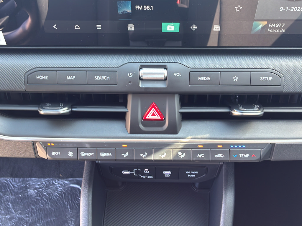 New 2026 Kia K4 FWD image 31