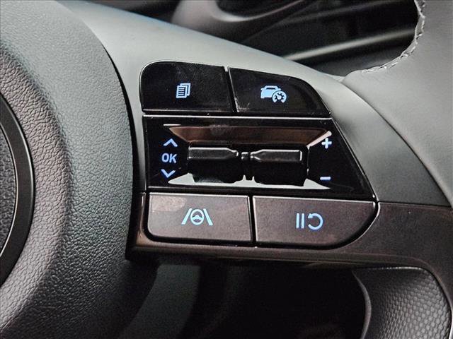 New 2025 Hyundai Elantra Sport image 15