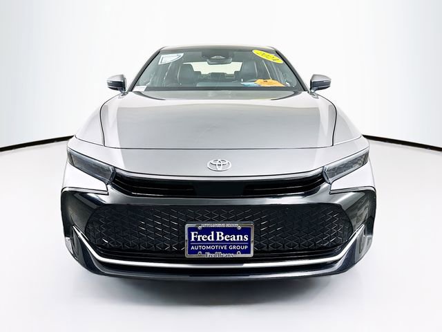 Used 2024 Toyota Crown Limited image 2