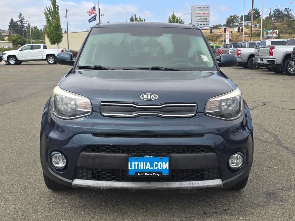 Used 2017 Kia Soul + FWD image 8
