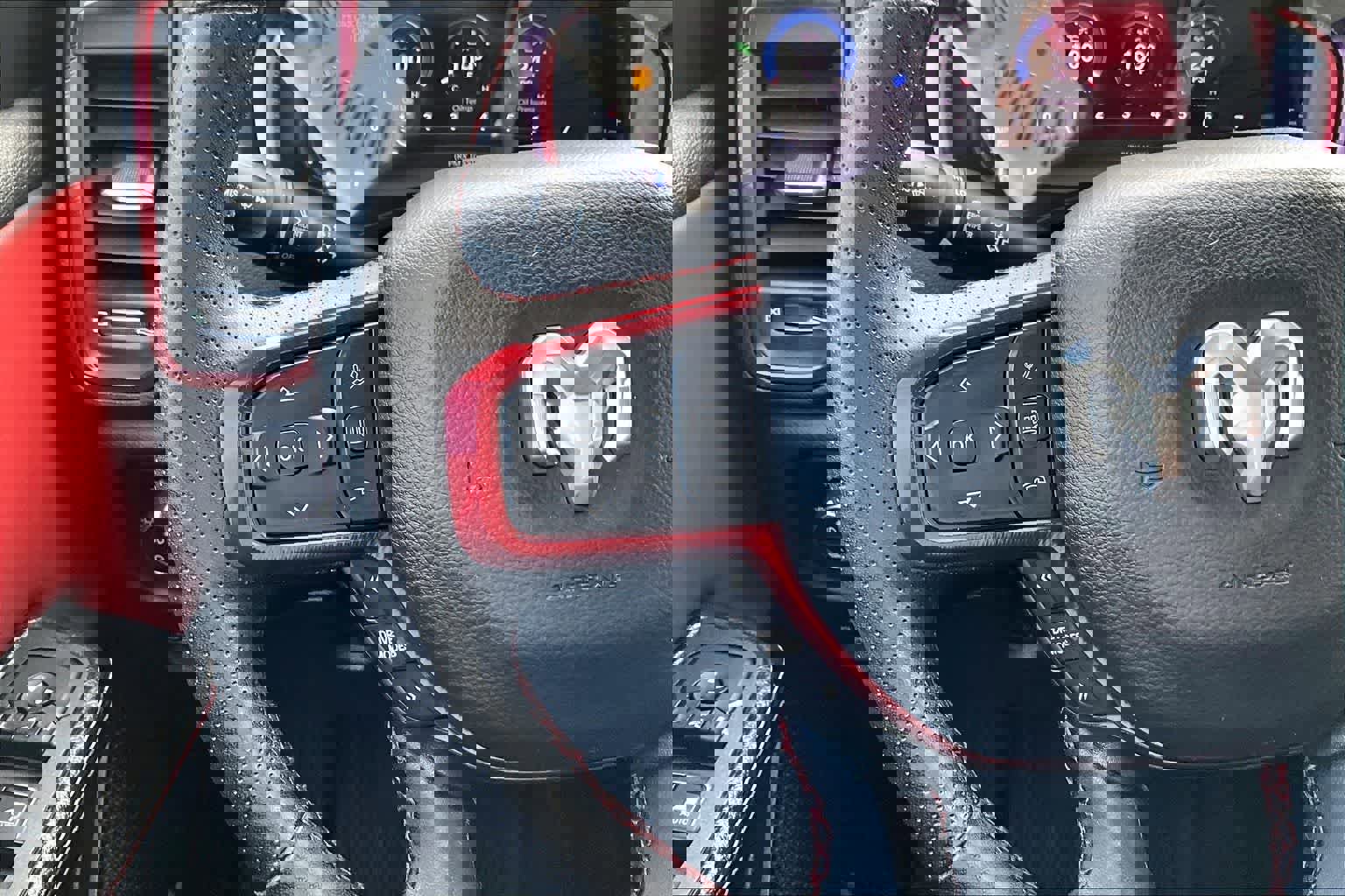 Used 2025 RAM 1500 Rebel image 25