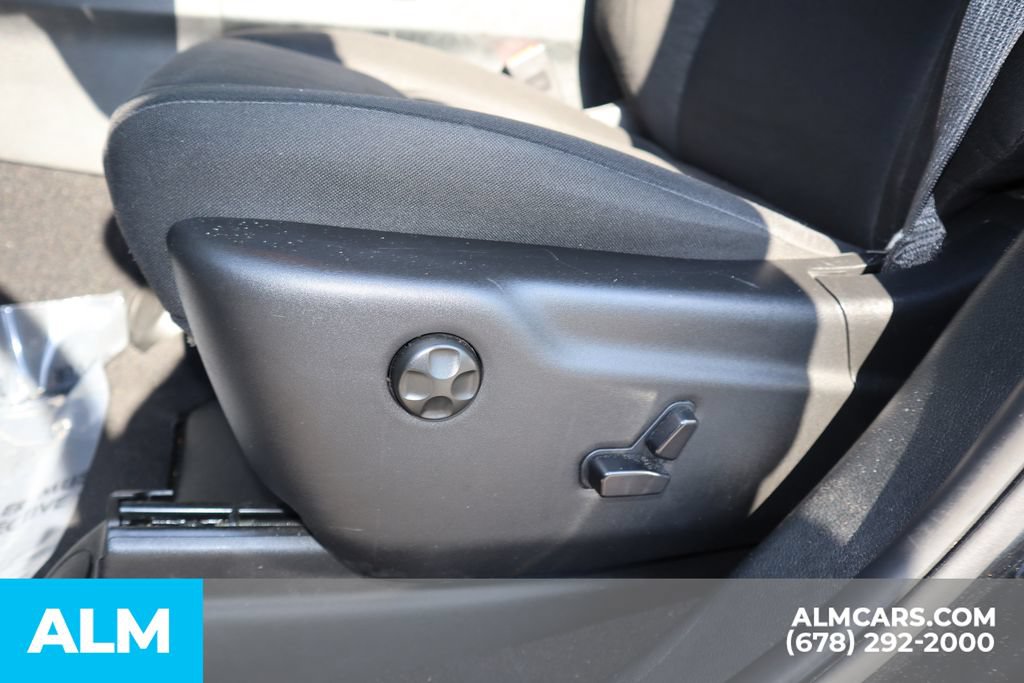 Used 2025 Dodge Durango GT RWD image 11