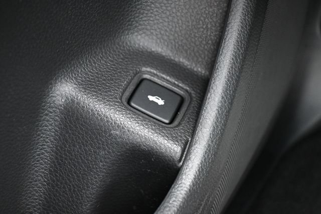 Used 2018 Honda Accord Sport image 39