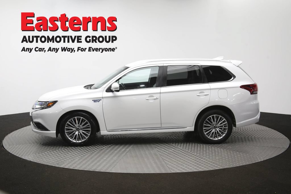 Used 2020 Mitsubishi Outlander SEL AWD/4WD image 59