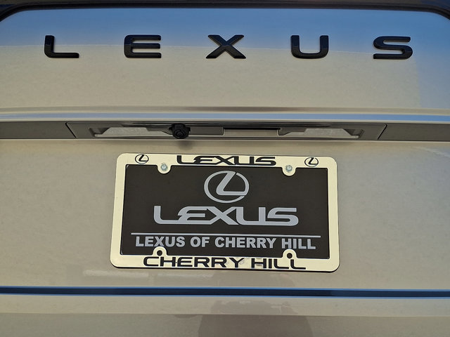 New 2026 Lexus LX 600 4WD w/ Luxury Package image 17