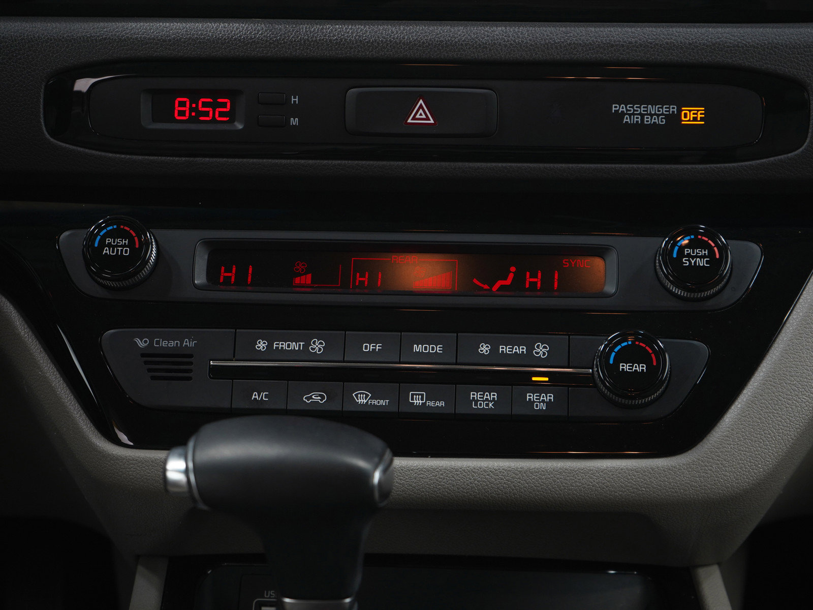 Used 2018 Kia Sedona EX image 21