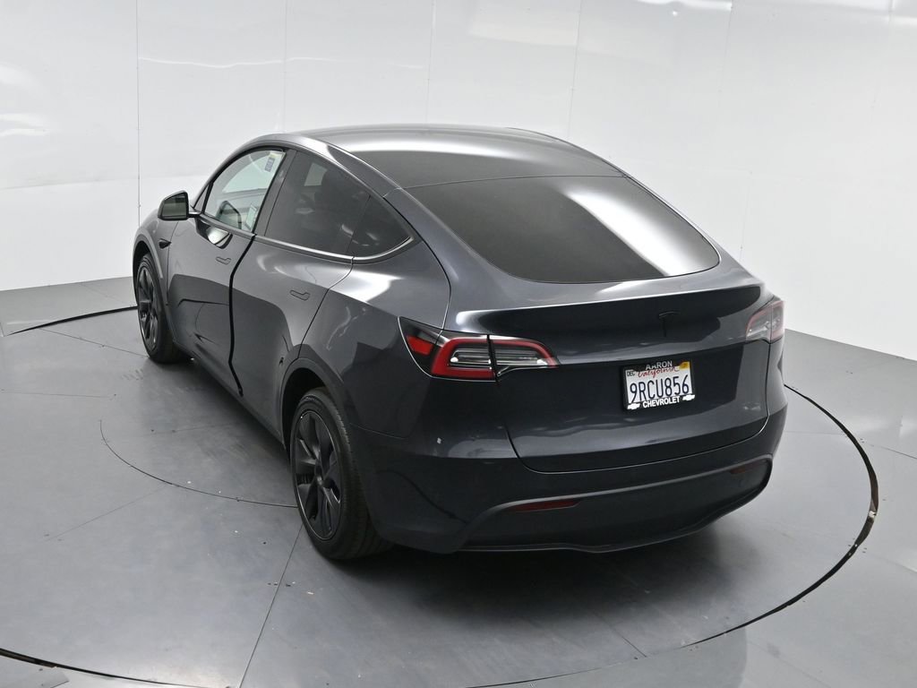 Used 2025 Tesla Model Y Long Range image 65