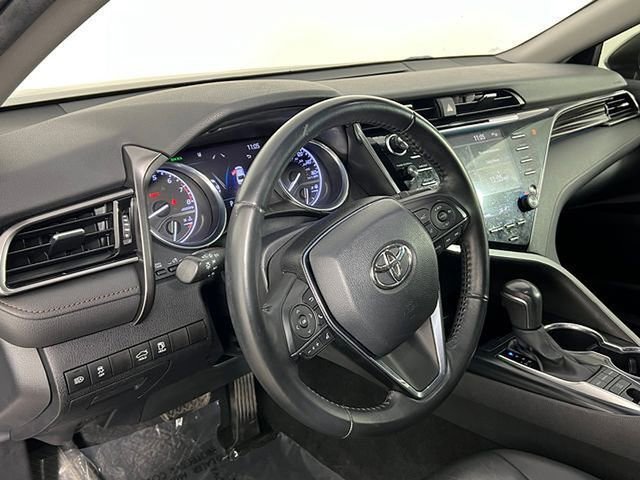 Used 2020 Toyota Camry XLE FWD image 22