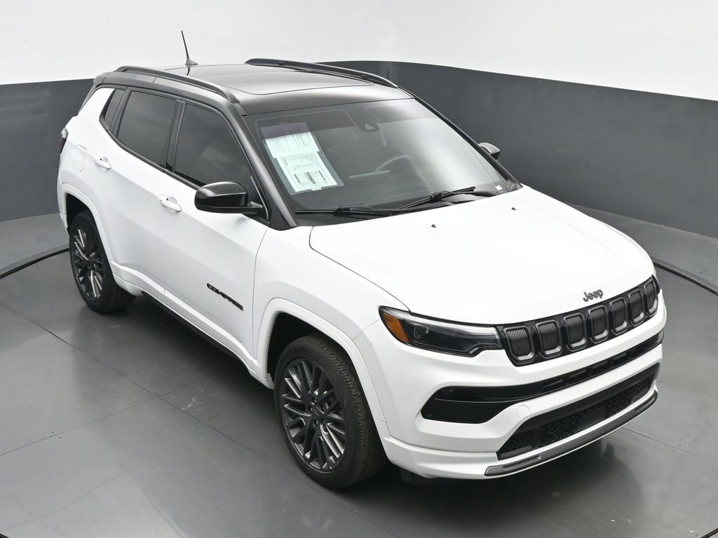Used 2022 Jeep Compass High Altitude AWD/4WD image 42