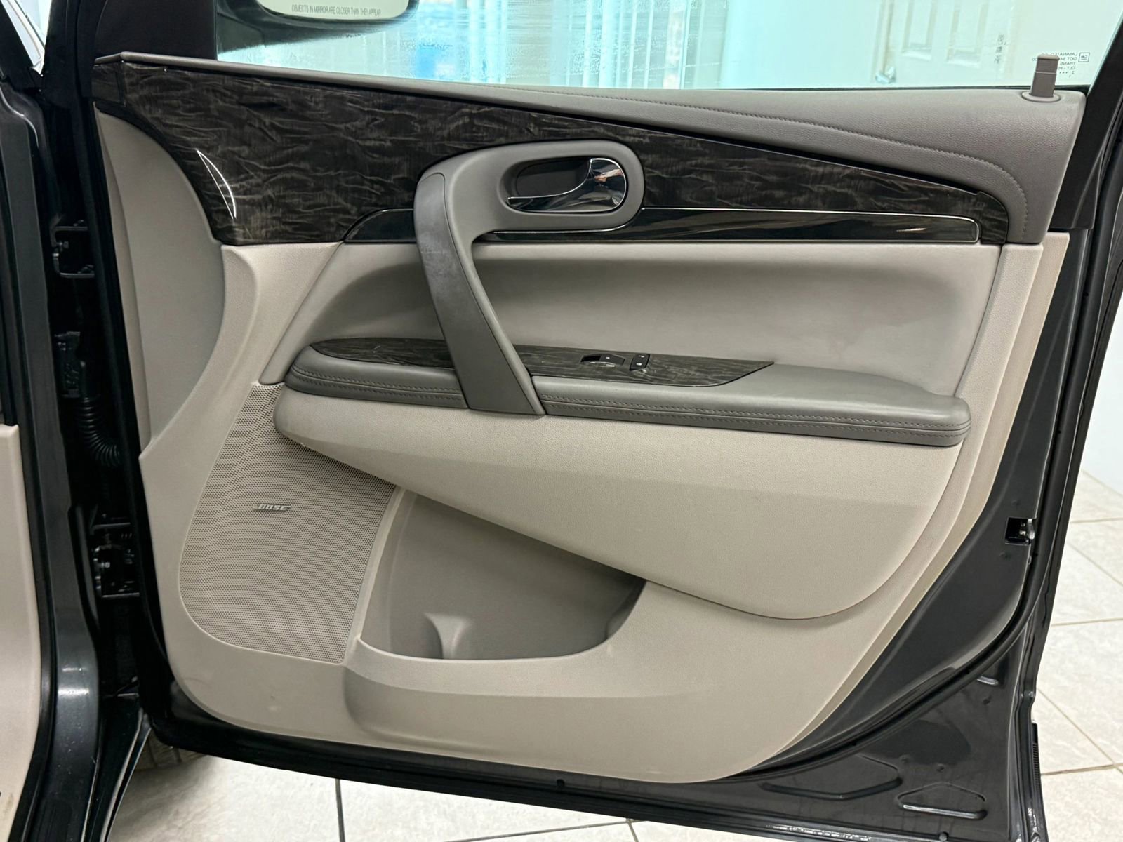 Used 2013 Buick Enclave Leather w/ LPO, Cargo Convenience Pkg image 24