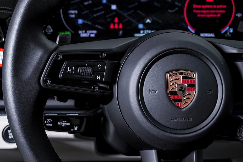 Certified 2025 Porsche Panamera 4 image 20