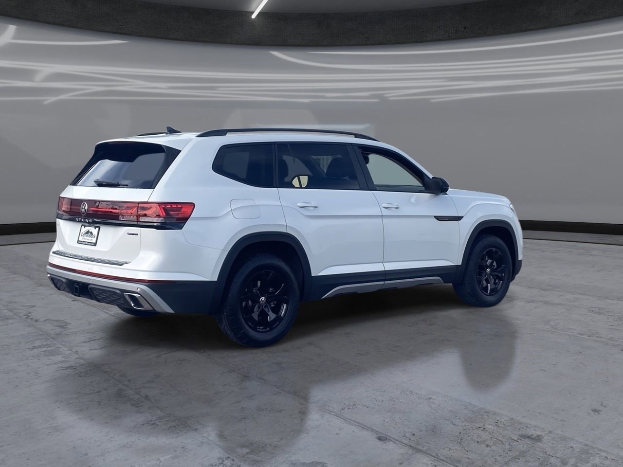 New 2026 Volkswagen Atlas Peak Edition image 5