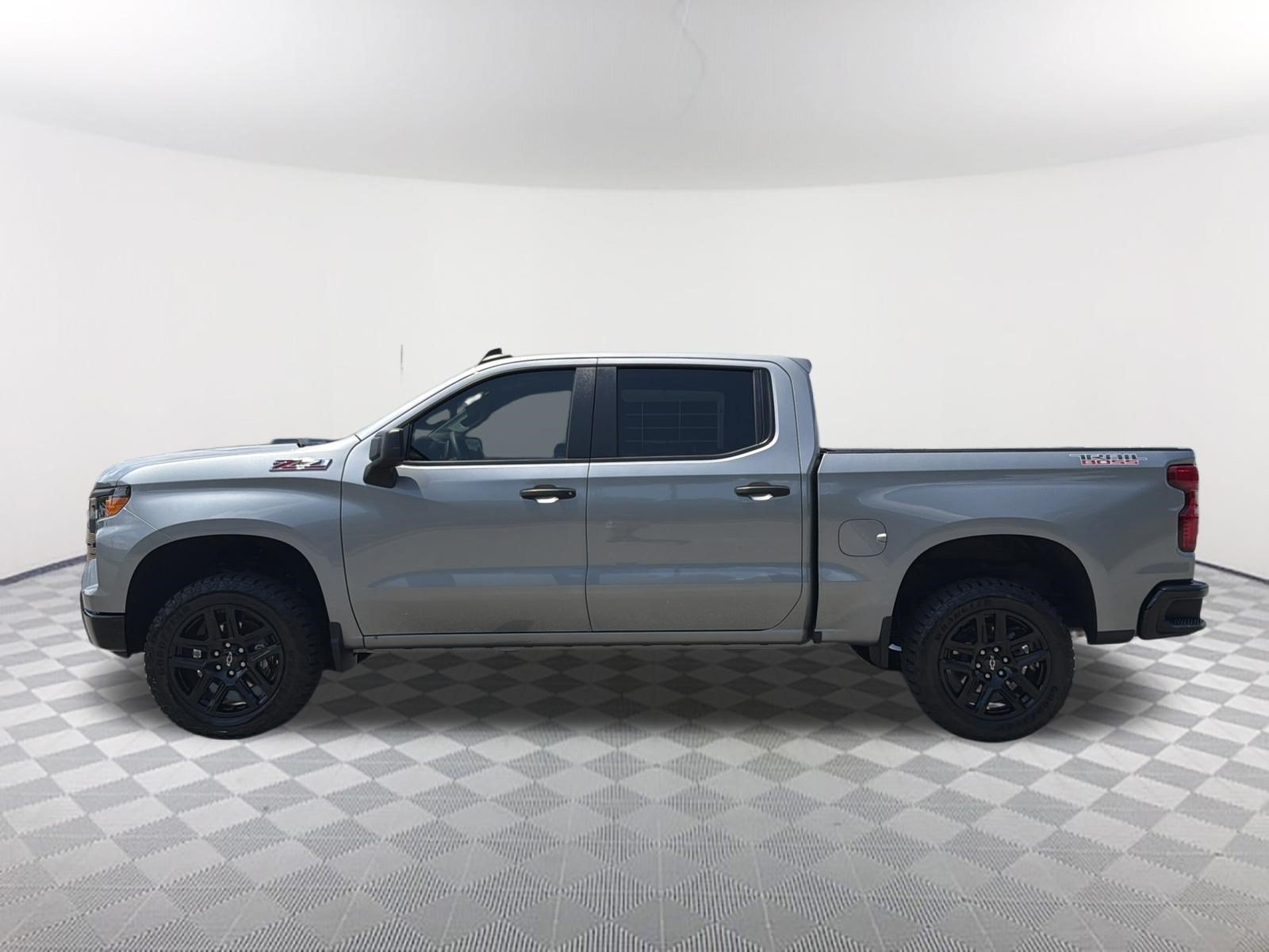 Used 2024 Chevrolet Silverado 1500 Custom Trail Boss AWD/4WD image 14