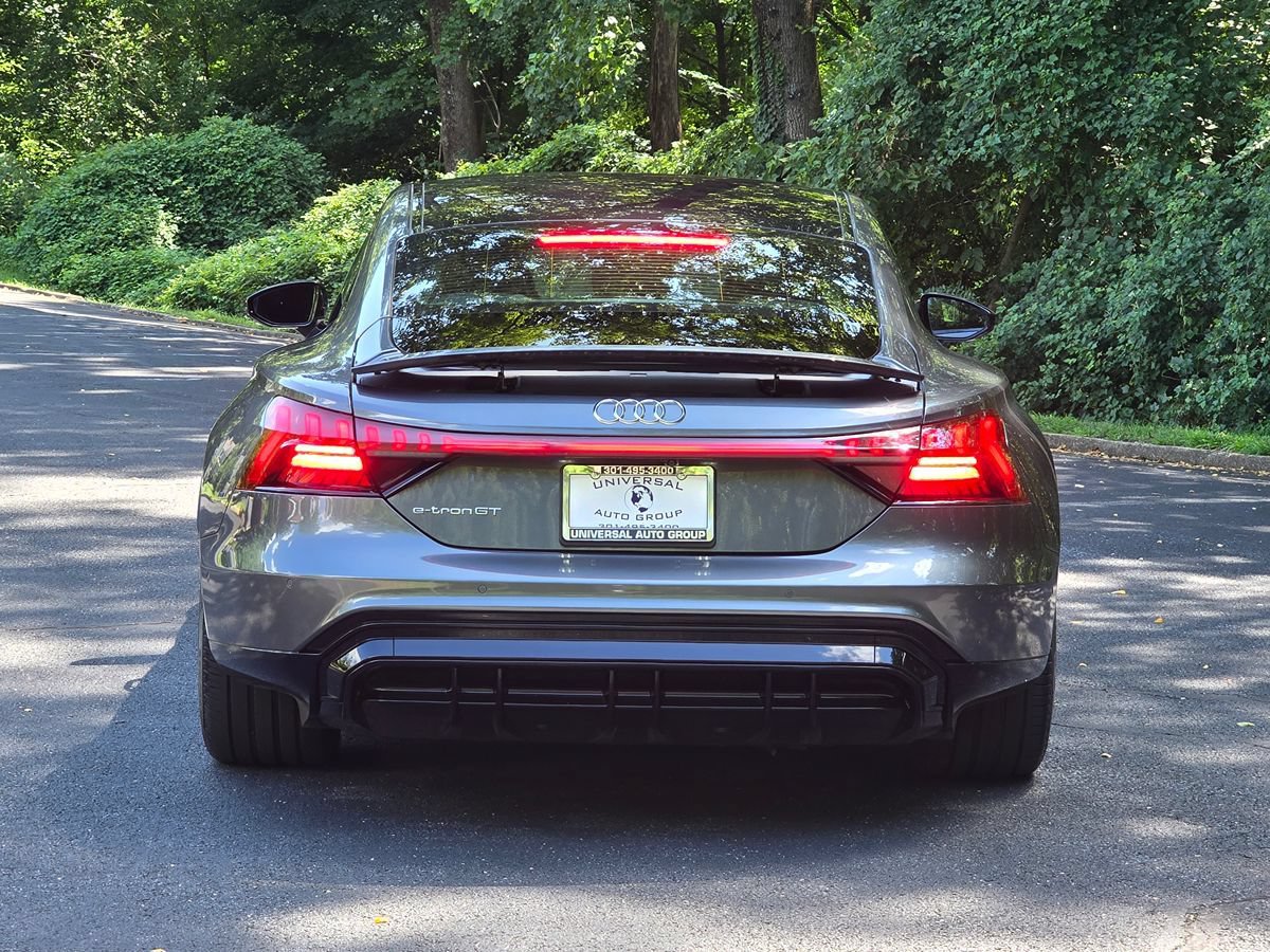 Used 2022 Audi e-tron GT Prestige w/ Prestige Package AWD/4WD image 5