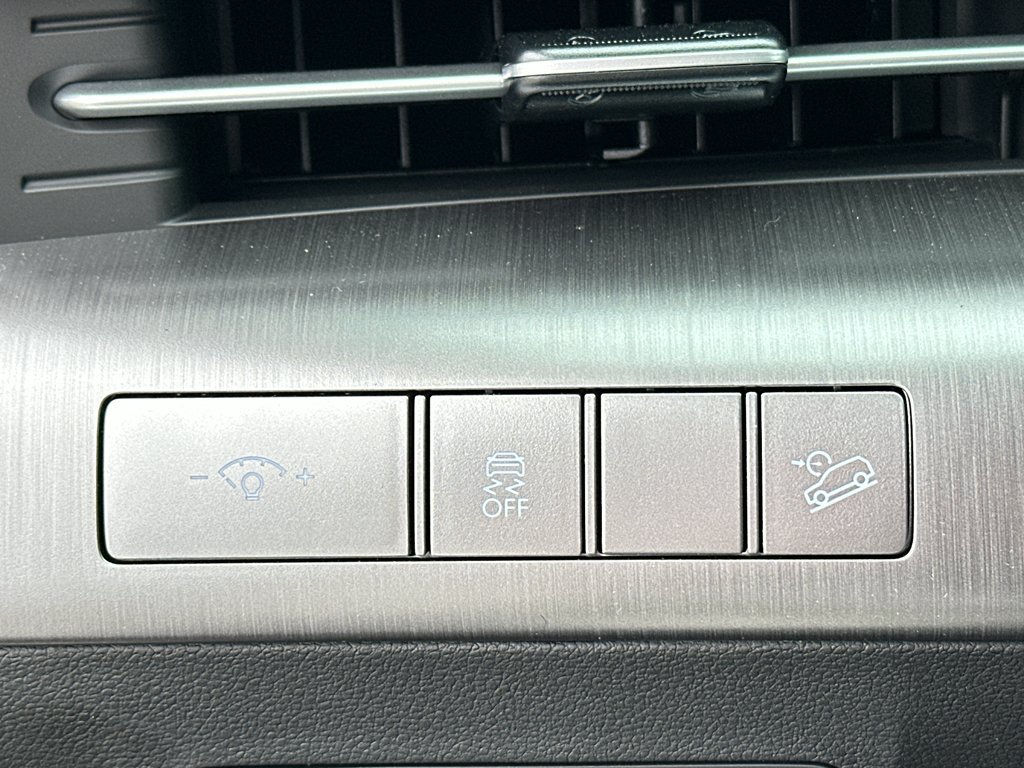 New 2025 Hyundai Kona SEL FWD image 25
