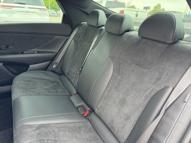 Used 2025 Hyundai Elantra N FWD image 11