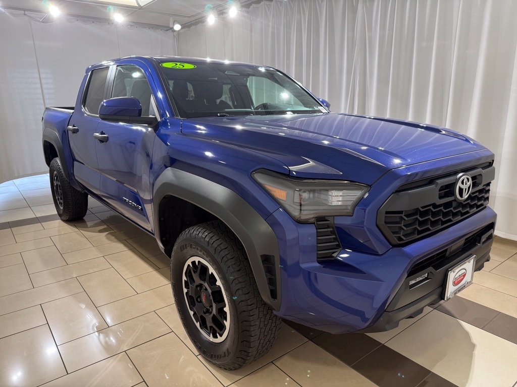 Used 2024 Toyota Tacoma TRD Off-Road AWD/4WD image 7