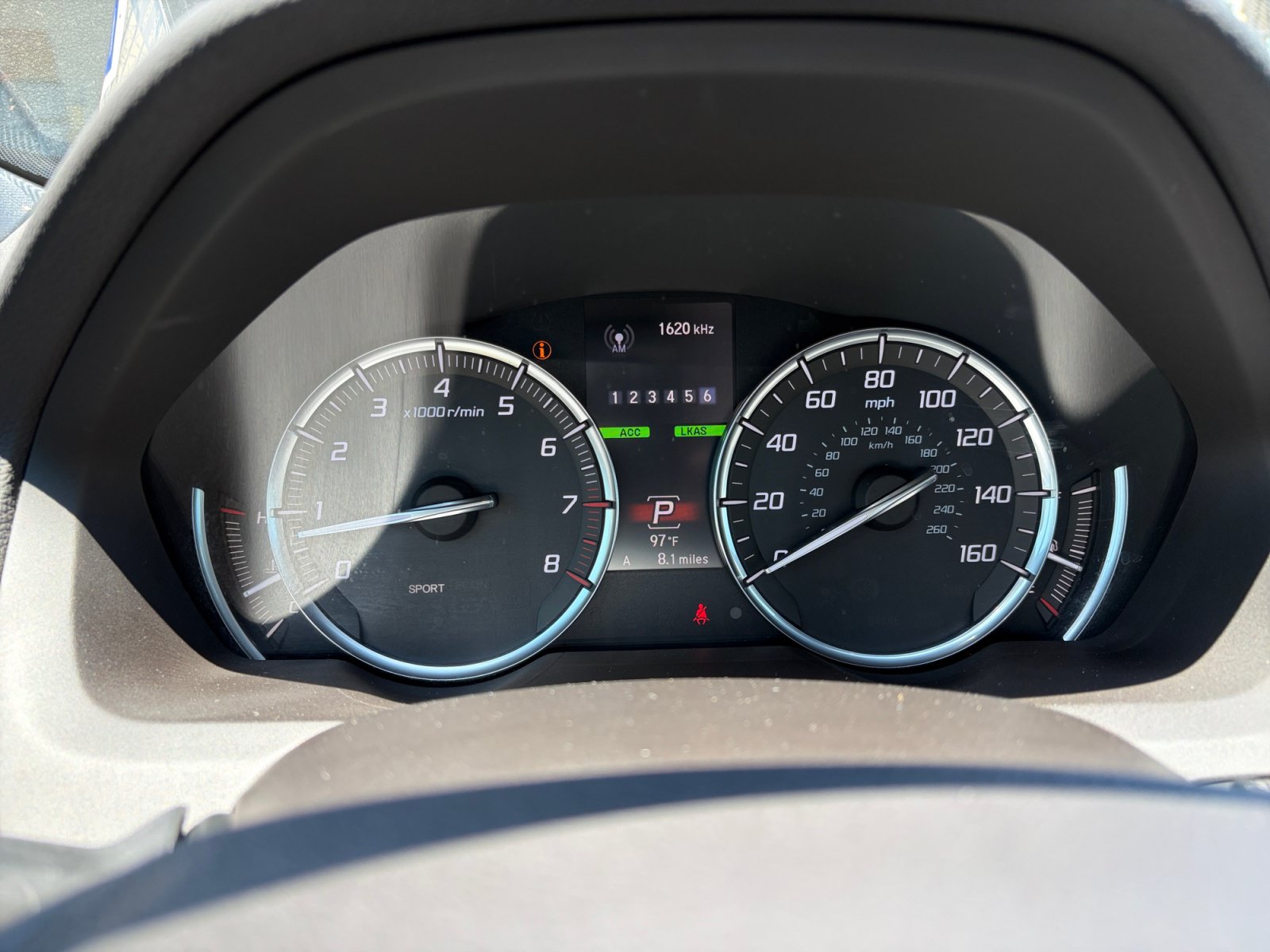 Used 2018 Acura TLX V6 SH-AWD image 19