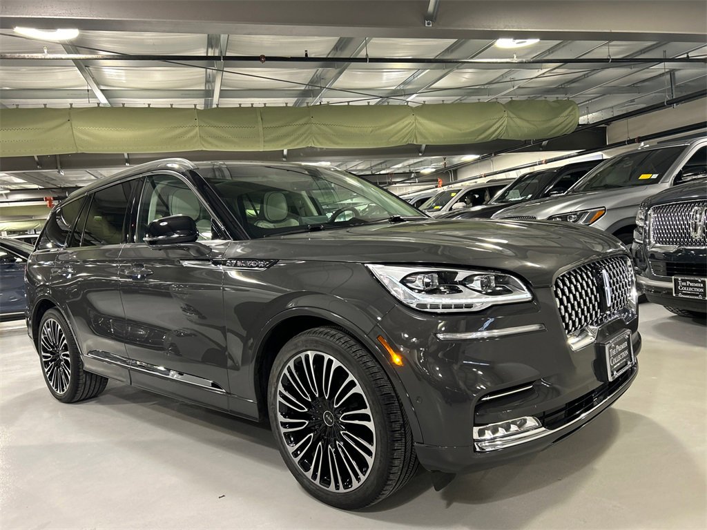 Certified 2024 Lincoln Aviator Black Label w/ Dynamic Handling Package image 1