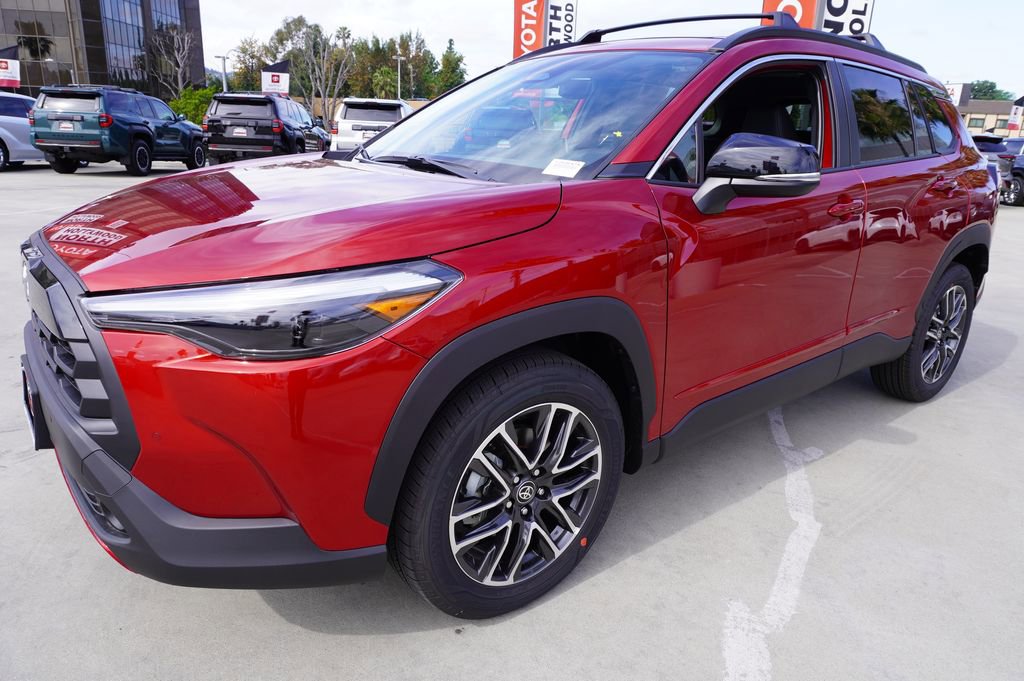 Certified 2026 Toyota Corolla Cross XLE image 4