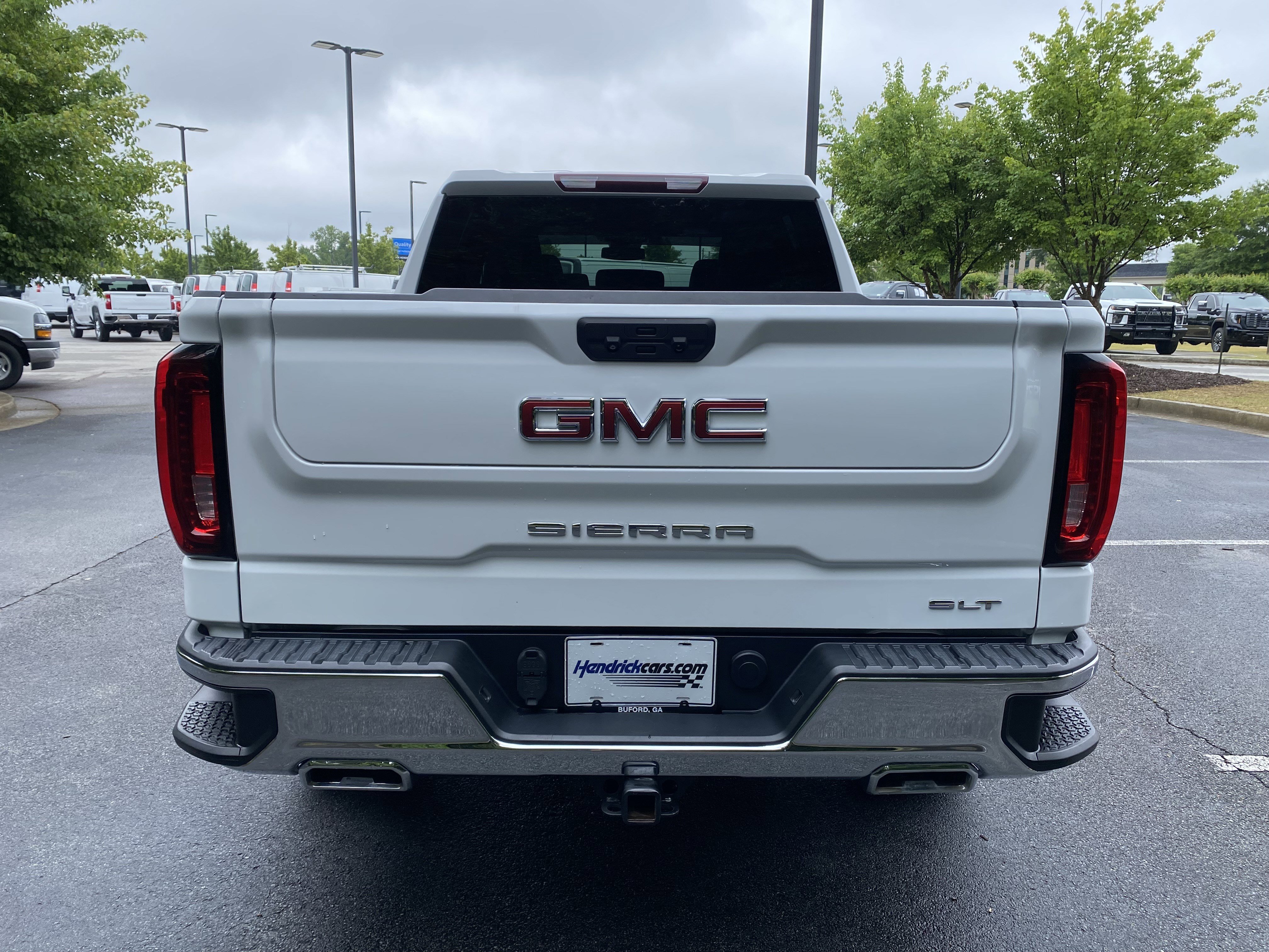 Used 2023 GMC Sierra 1500 SLT w/ SLT Premium Package AWD/4WD image 8