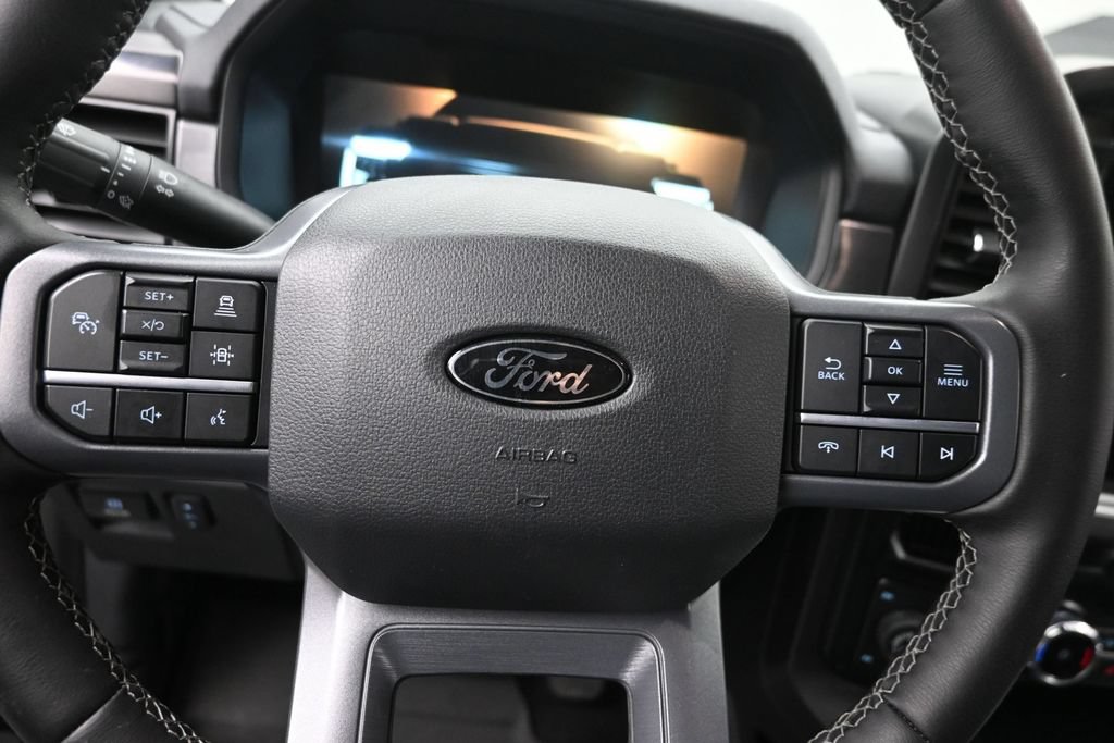Used 2025 Ford F150 Lariat w/ Equipment Group 501A Mid AWD/4WD image 17