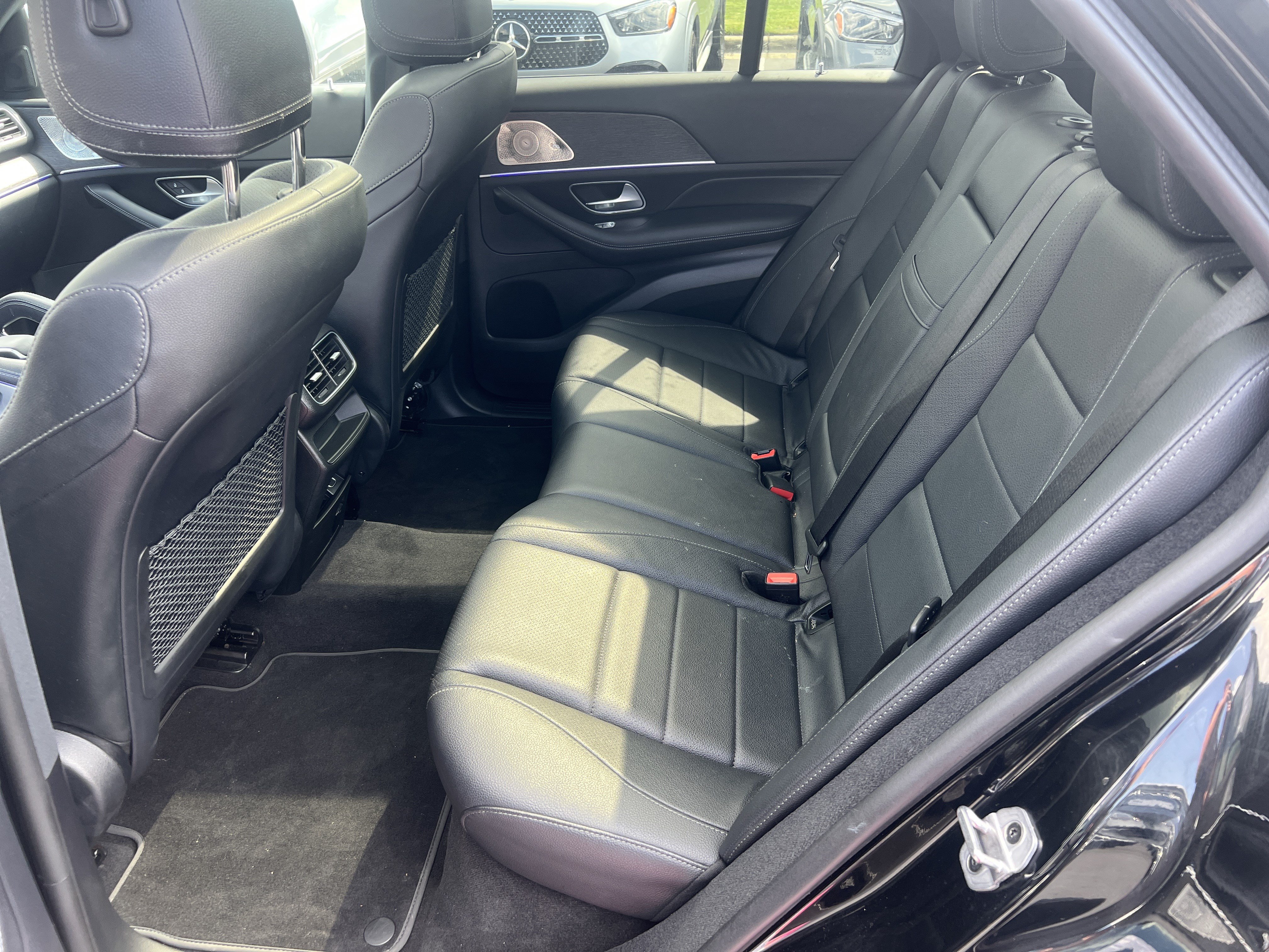 Used 2022 Mercedes-Benz GLE 350 4MATIC w/ Premium Package image 32