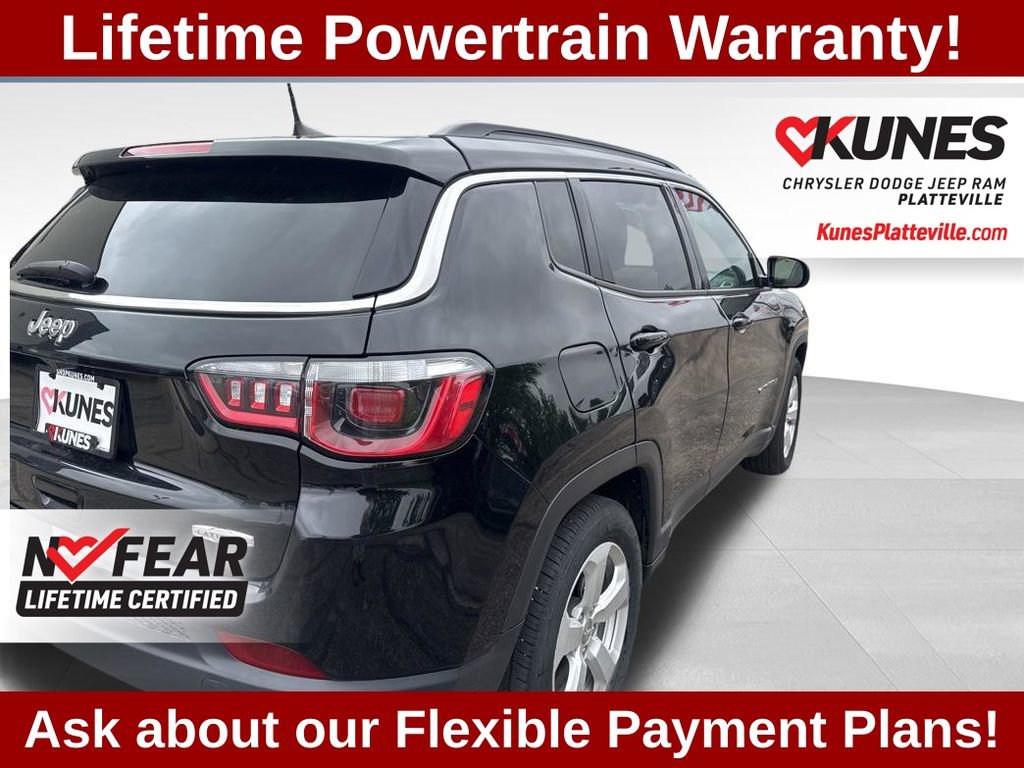 Used 2019 Jeep Compass Latitude w/ Popular Equipment Group FWD image 10