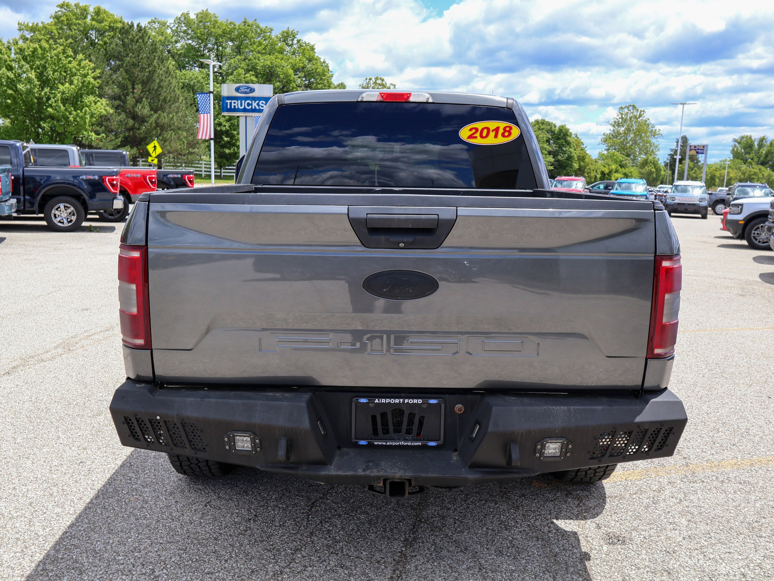 Used 2018 Ford F150 XLT AWD/4WD image 4