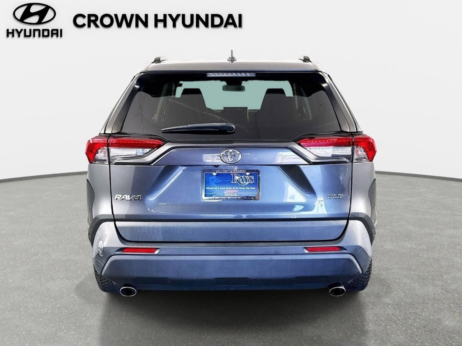 Used 2019 Toyota RAV4 XLE Premium FWD image 7