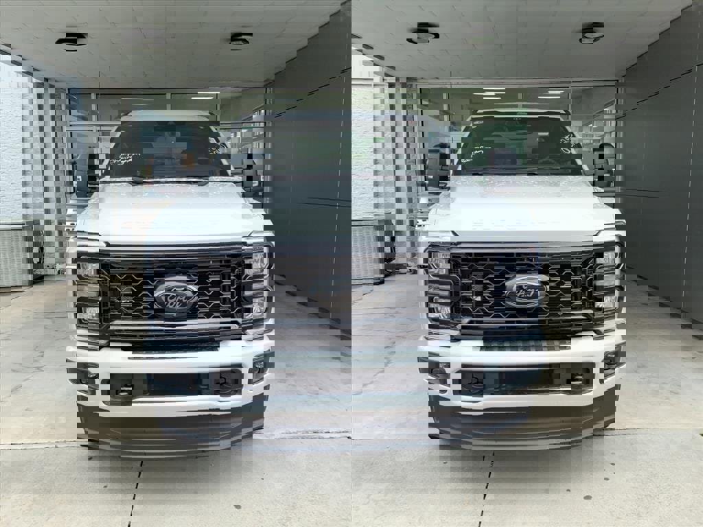 New 2025 Ford F250 XLT w/ Black Appearance Package image 2