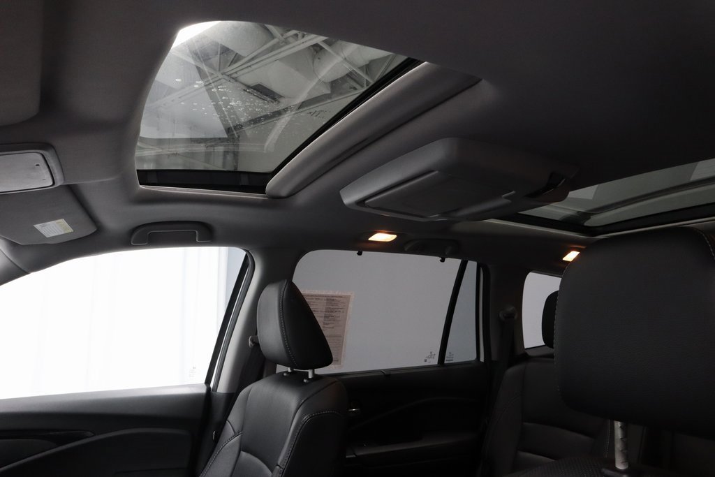 Used 2022 Honda Pilot Elite image 33