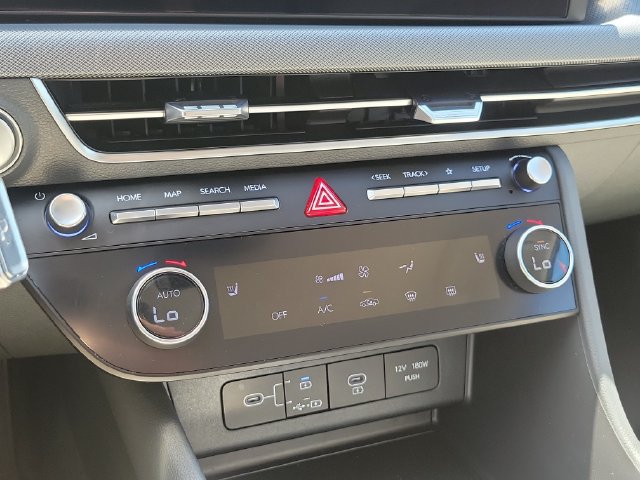 Used 2025 Hyundai Sonata SEL FWD image 30